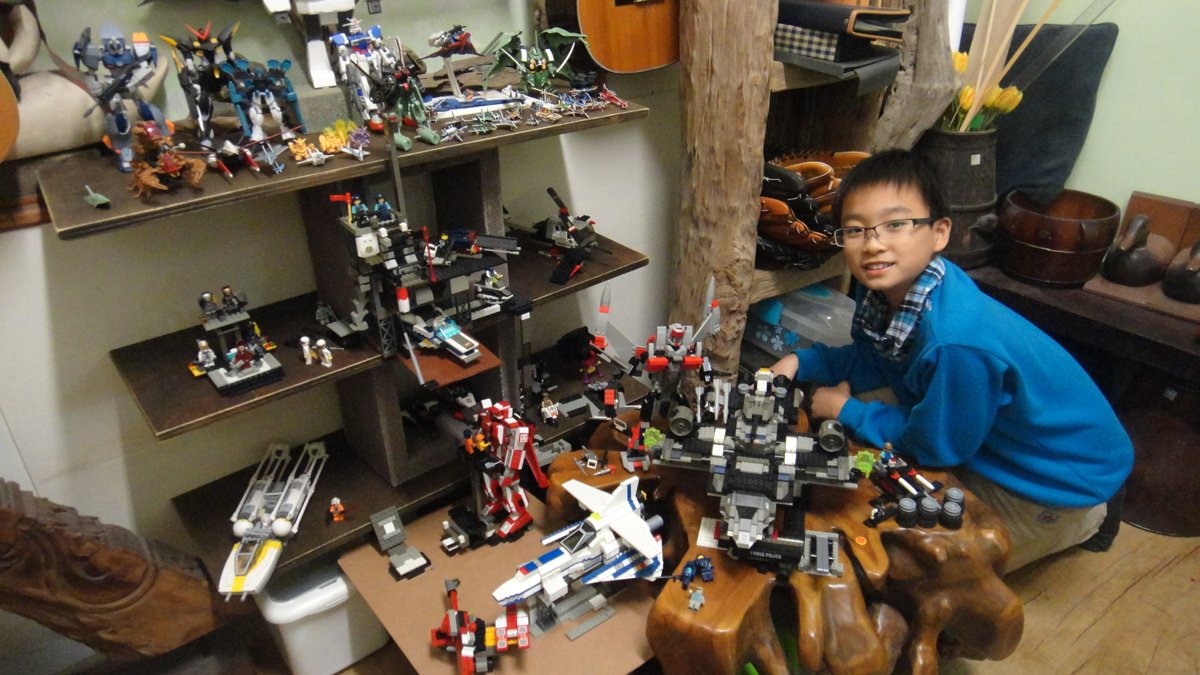 2023/4/17 Tony從幼稚園時期的積木和樂高作品 2023/4/17 Tony從幼稚園時期的積木和樂高作品