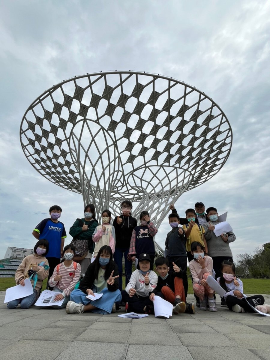 2021/2/7 高鐵遊蹤&綠野仙蹤&草地音樂會~ 2nd Class 2021/2/7 高鐵遊蹤&綠野仙蹤&草地音樂會~ 2nd Class