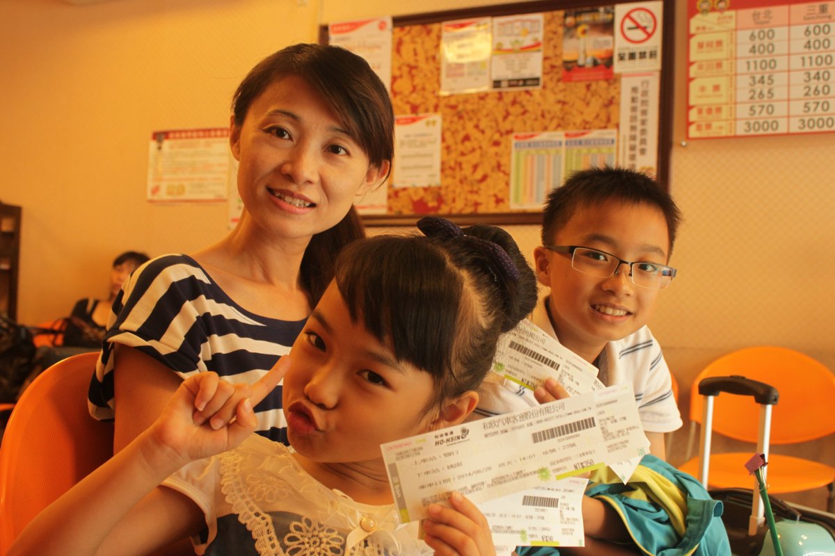 2014/06/29 靚寶貝歌唱才藝比賽~Annie得到決賽第2名 2014/06/29 靚寶貝歌唱才藝比賽~Annie得到決賽第2名