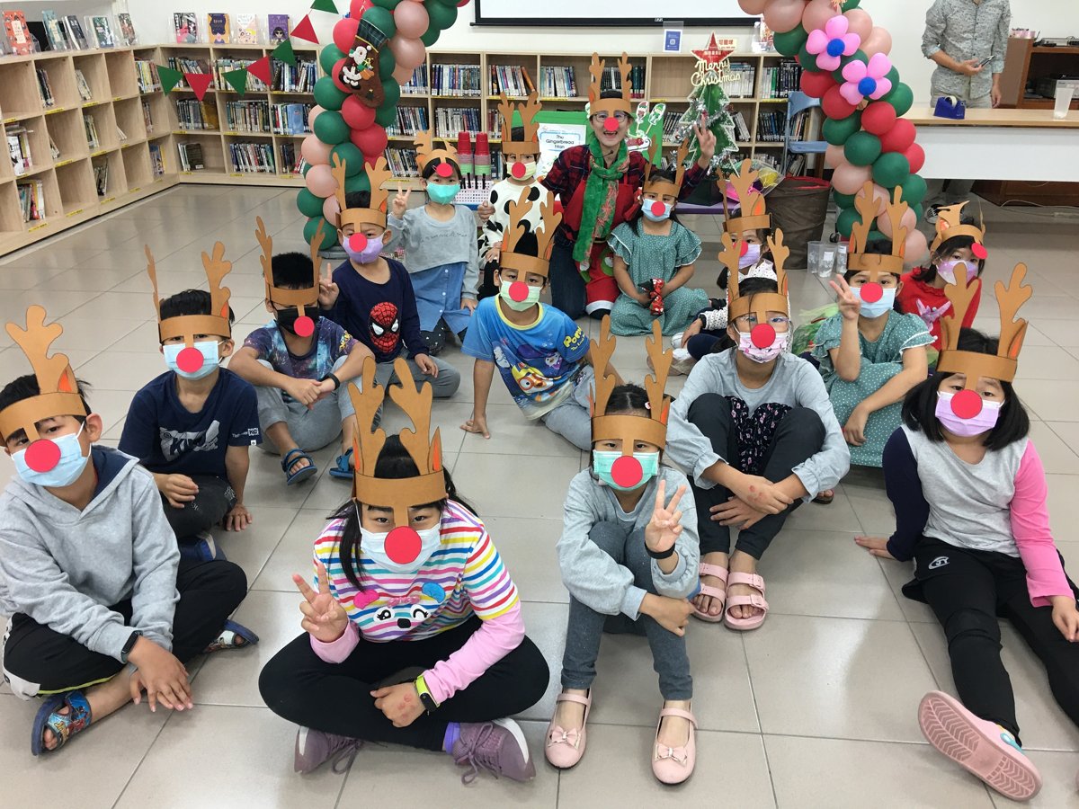 2021 /12/ 12 台南歸仁圖書館 Xmas Party ~ 兒童限定 ~ 上午兩場 2021 /12/ 12 台南歸仁圖書館 Xmas Party ~ 兒童限定 ~ 上午兩場