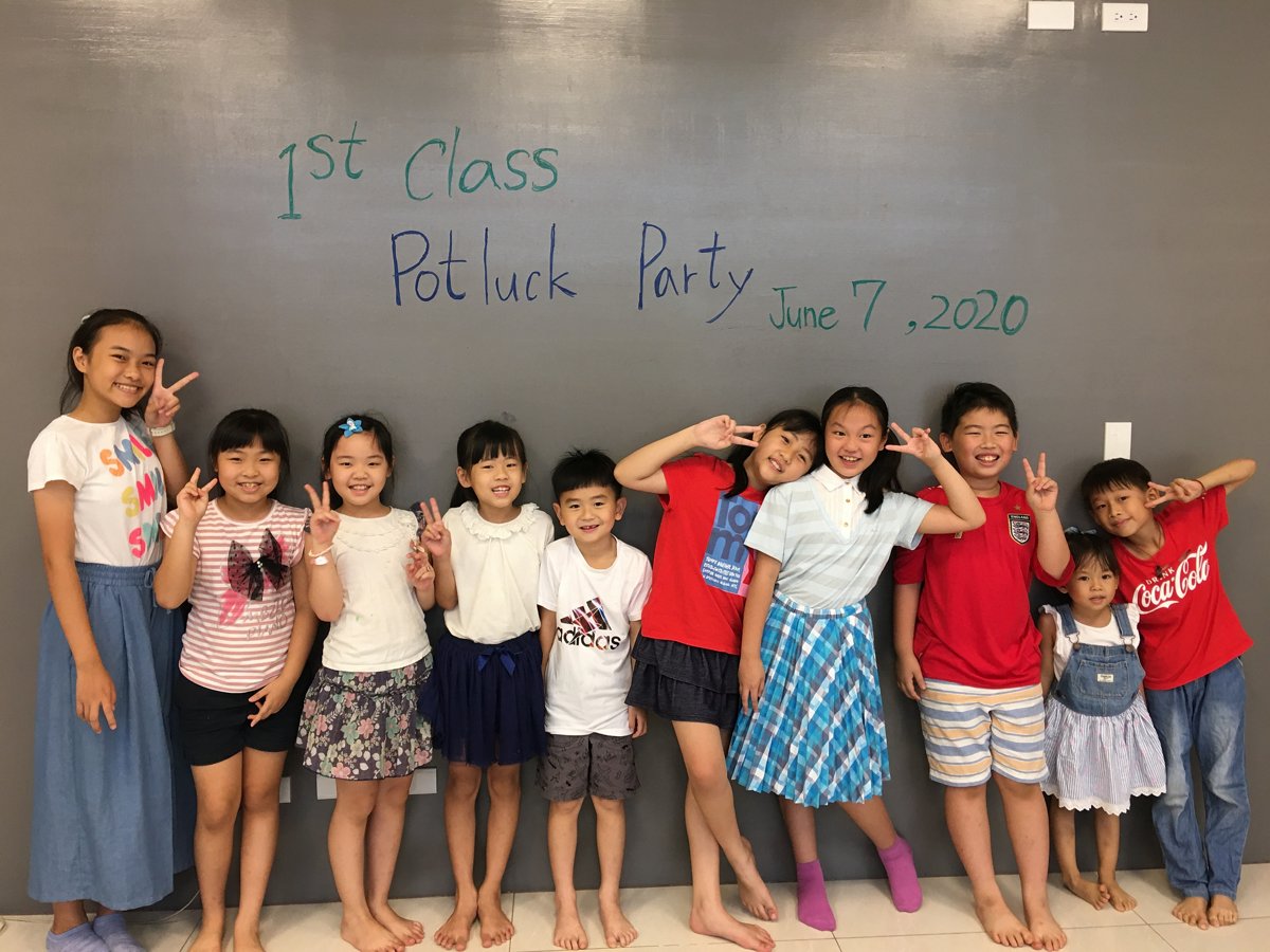 2020/06/07 1st Class 成寒英文實驗第一班 ~Potluck Party 2020/06/07 1st Class 成寒英文實驗第一班 ~Potluck Party